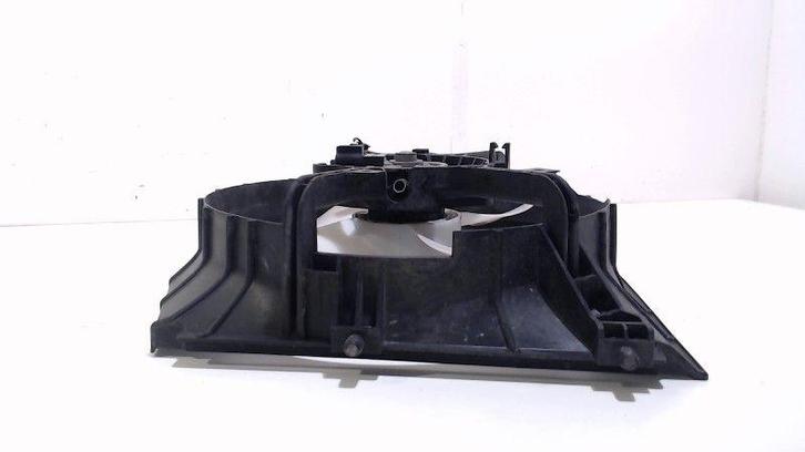 Koelventilatormotor Mazda 323, Auto-onderdelen, Motor en Toebehoren, Mazda, Gebruikt, Herkomst onderdeel bekend, 12 maanden garantie