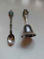 Staphorst tafelbel en.lepeltje., Ophalen of Verzenden