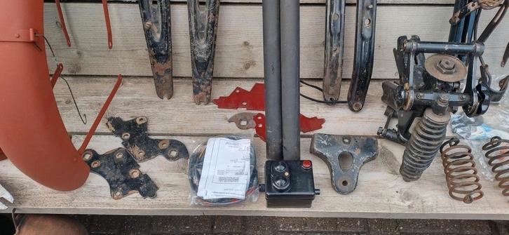 DKW KS 200, Fietsen en Brommers, Brommeronderdelen | Puch, Overige typen, Ophalen