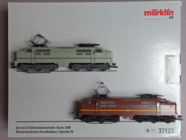 Märklin 37123 Set NS 1204 + 1221 (zo goed als) nieuw!, Hobby en Vrije tijd, Modeltreinen | H0, Nieuw, Locomotief, Wisselstroom