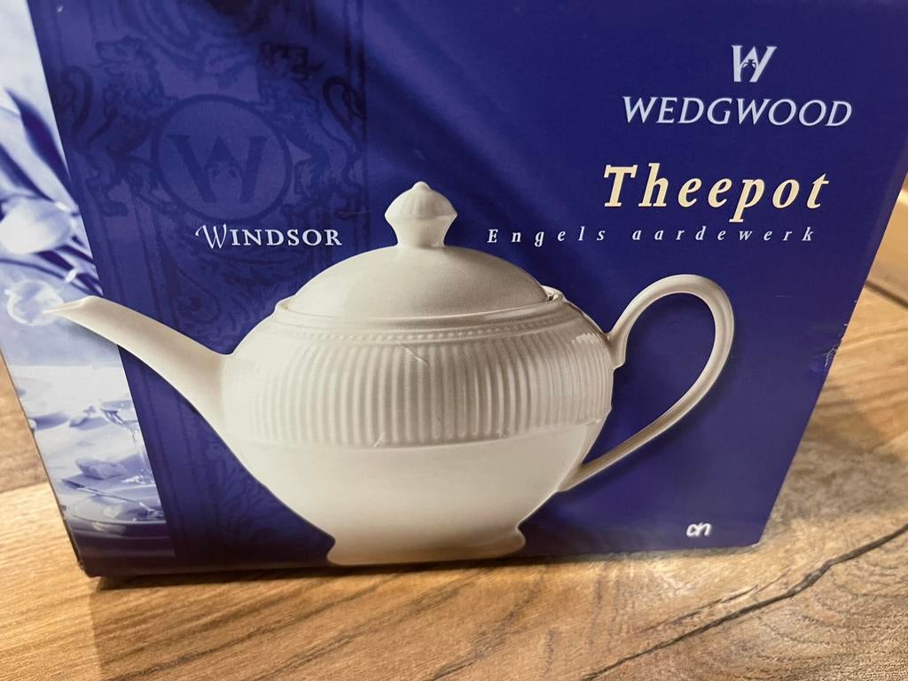 Nieuwe Wedgwood Theepot serie Windsor, Ophalen, Overige typen, Zo goed als nieuw, Wedgwood