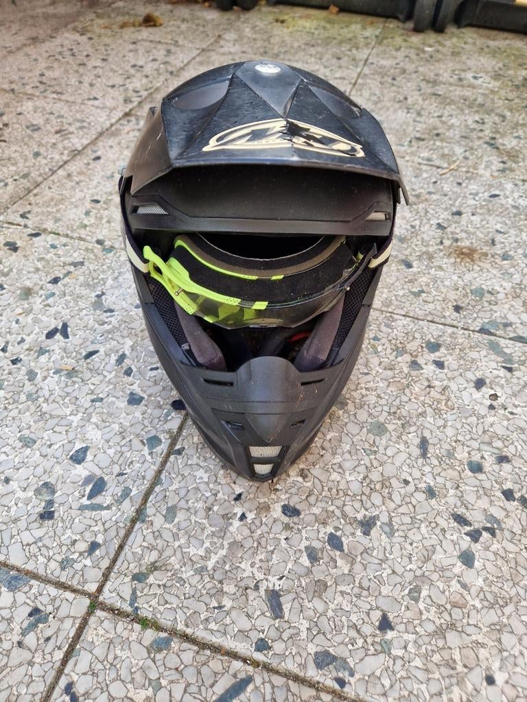 Zwarte offroad helm met vizier, Ophalen of Verzenden