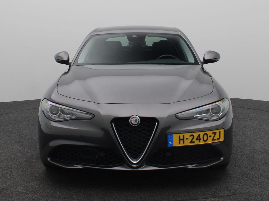 Alfa Romeo Giulia 2.0T Super Automaat | Navigatie | Achterui, Auto's, Alfa Romeo, Automaat, Achterwielaandrijving, Sedan, Giulia