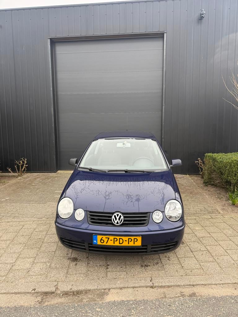 Volkswagen Polo 1.4 55KW 2004 Blauw, Ophalen, Voor, Volkswagen, Bumper