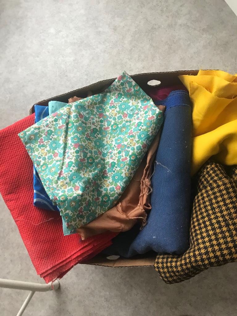 Dames mode stoffen/ coupons, Ophalen, Overige materialen, 120 cm of meer, Nieuw