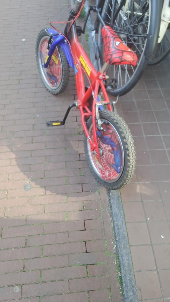 Spiderman kinderfiets, Ophalen