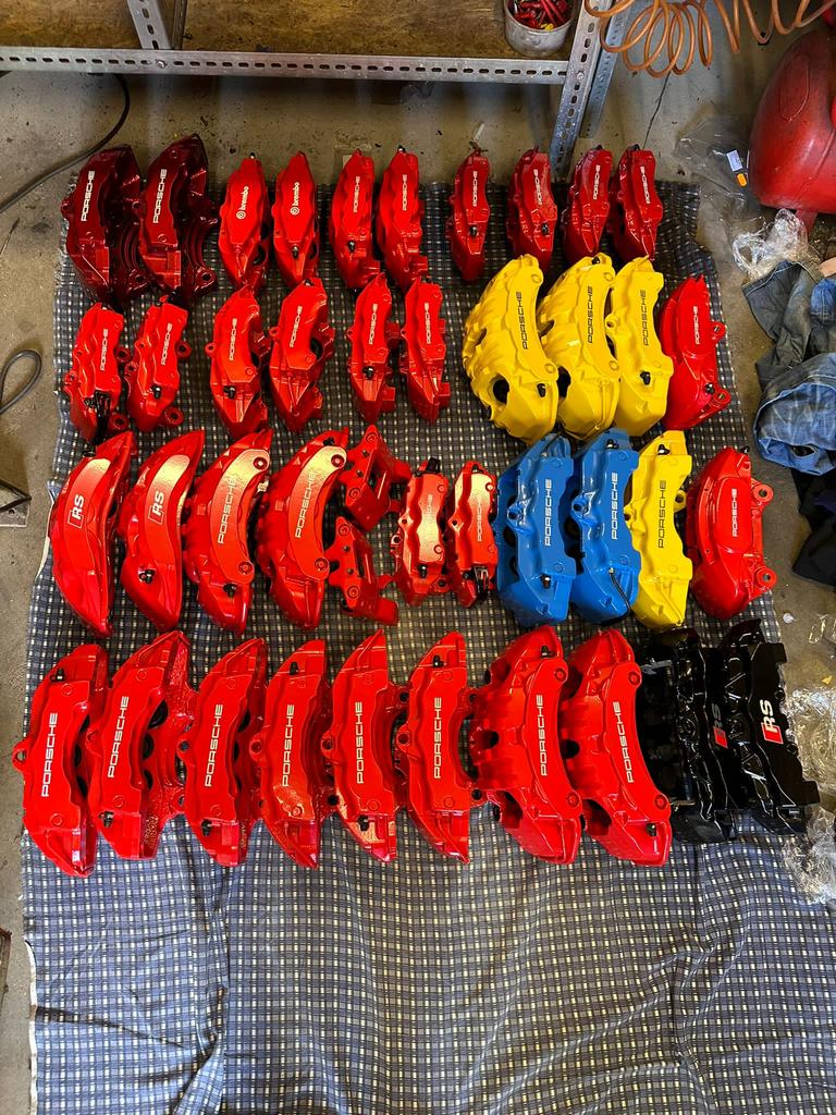 Remklauwen Brembo Porsche Audi Panamera, Verzenden