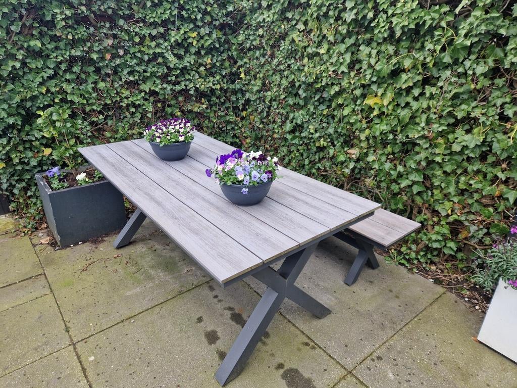 Tuinset met tuintafel en tuinbank van polywood & aluminium, Tuin en Terras, Tuinsets en Loungesets, Ophalen, 4 zitplaatsen, Gebruikt