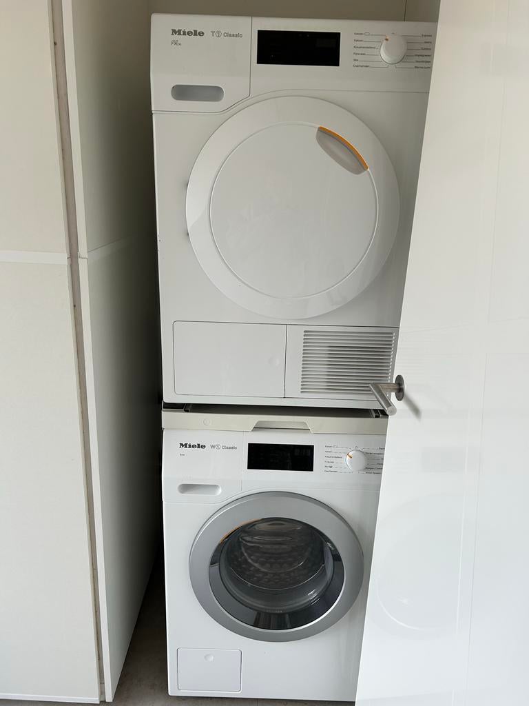 Miele Wasmachine en Droger Set - Zolder Ophalen, Witgoed en Apparatuur, 6 tot 8 kg, Ophalen, Gebruikt, 85 tot 90 cm