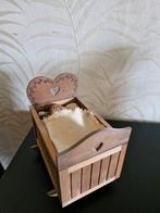 Houten coca cola wiegje met popje, Verzamelen, Poppen, Ophalen, Pop