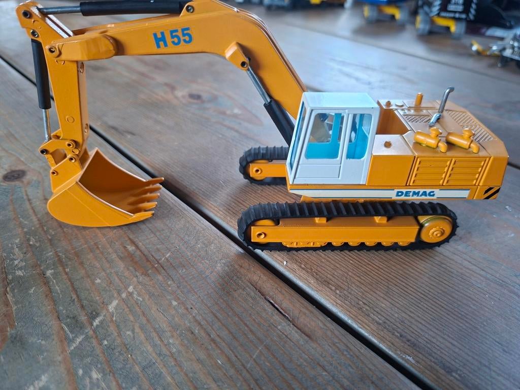 NZG DEMAG H55 RUPSKRAAN, Hobby en Vrije tijd, Ophalen of Verzenden, Zo goed als nieuw, Hijskraan, Tractor of Landbouw, NZG