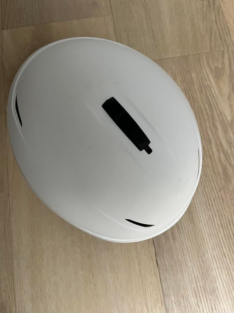 Skihelm maat L-XL (59-62 cm) zo goed als nieuw, Sport en Fitness, Skiën en Langlaufen, Overige merken, Overige typen, Ophalen of Verzenden
