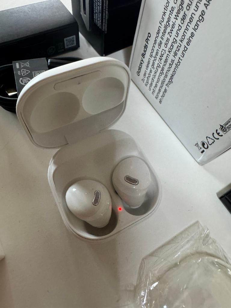 Samsung Galaxy Buds Pro, Telecommunicatie, Mobiele telefoons | Oordopjes, Ophalen of Verzenden, Zo goed als nieuw, In oorschelp (earbud)