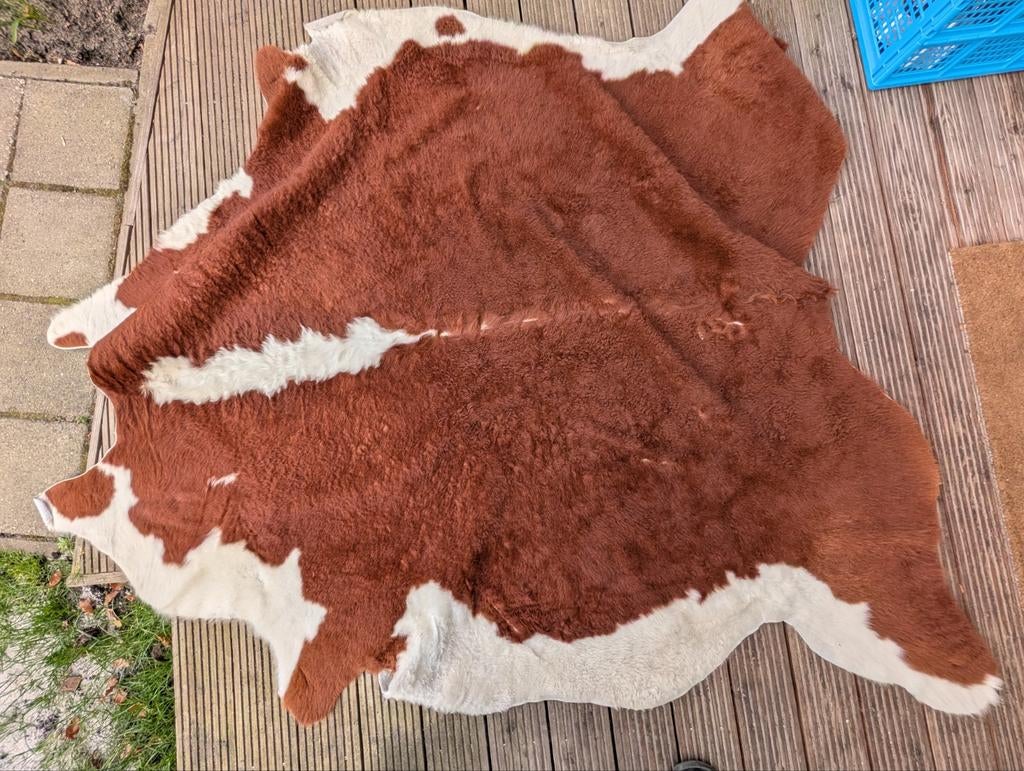 Koeienhuid bruin met wit, Ophalen of Verzenden
