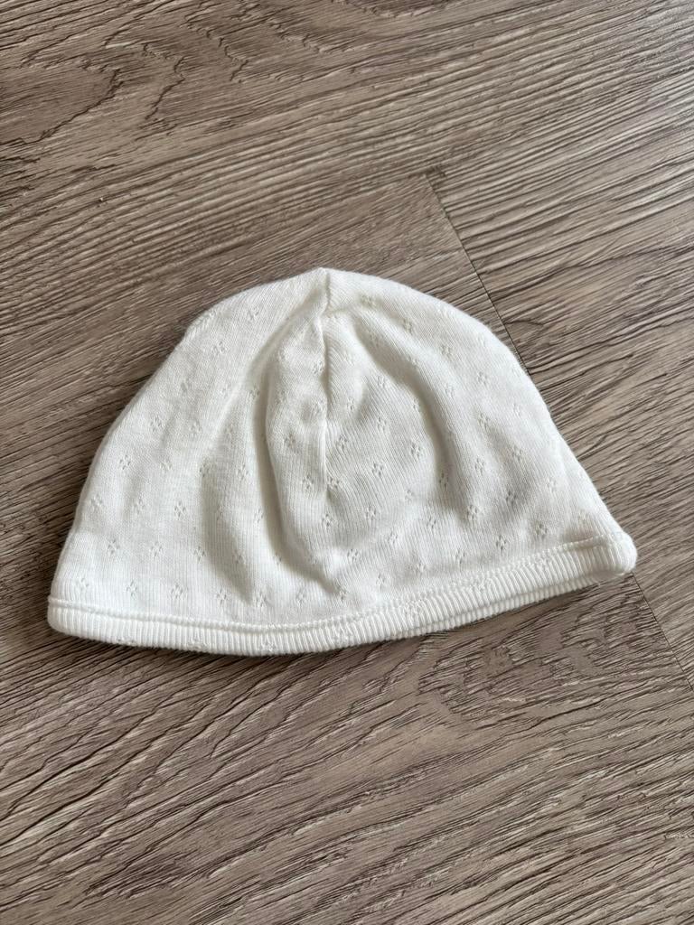 Babymuts ajour, nieuw, Kinderen en Baby's, Babykleding | Mutsen, Sjaals en Wanten, Maat 50, Meisje, Ophalen of Verzenden, Zo goed als nieuw