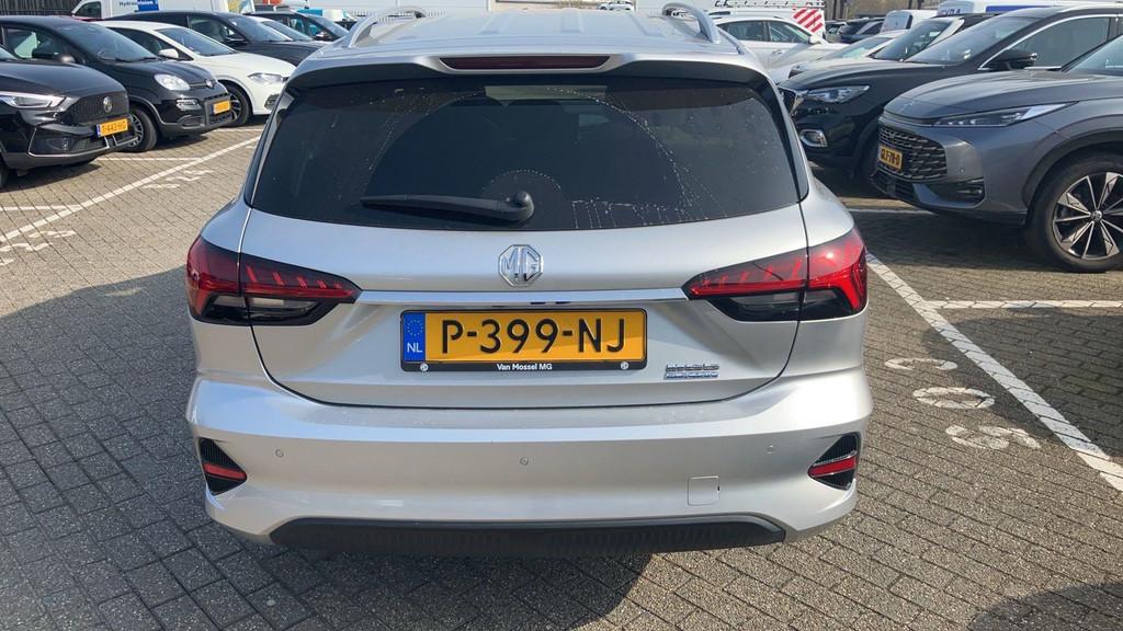 MG MG5 Electric Long Range Luxury 61 kWh, 12 maanden, Gebruikt, 156 pk, 380 km