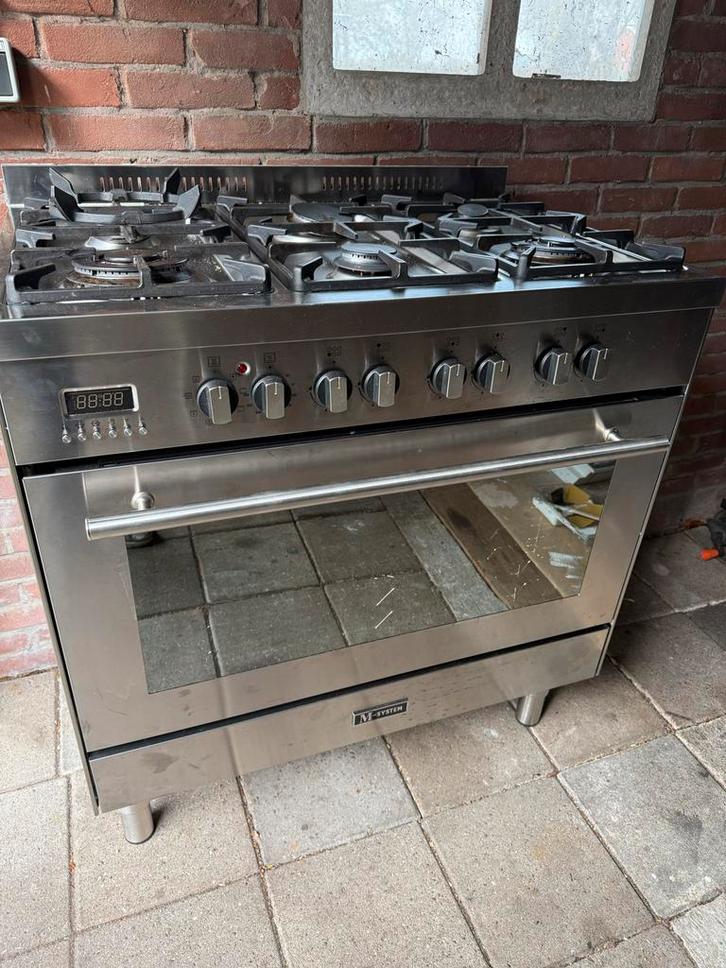 M-System RVS Fornuis 90cm - 6 Gaspitten & Oven, Witgoed en Apparatuur, Fornuizen, Gebruikt, Vrijstaand, Gas, 5 kookzones of meer