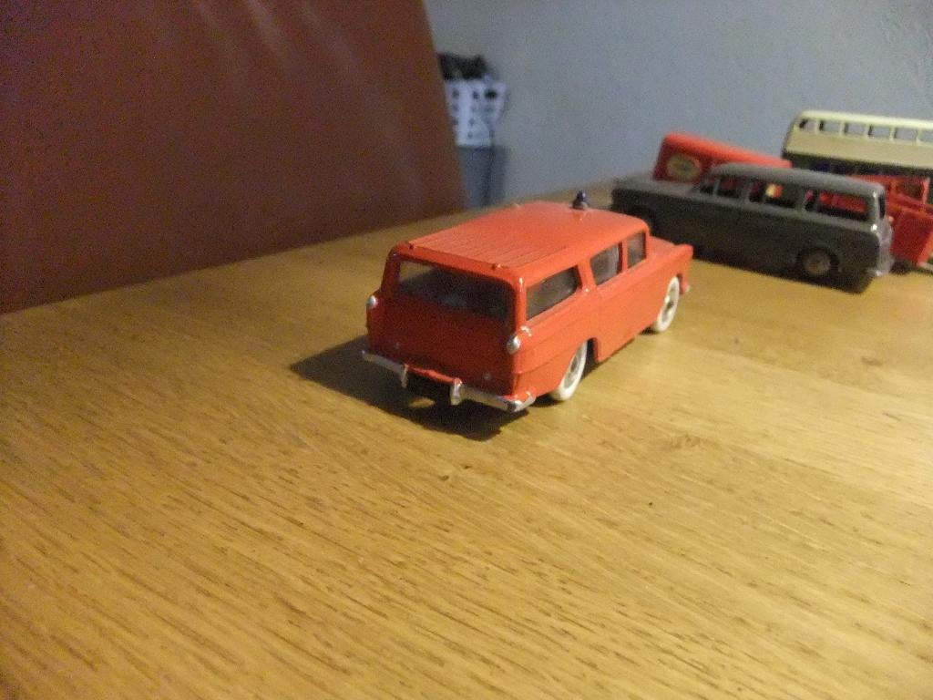 dinky nash rambler, Hobby en Vrije tijd, Modelauto's | 1:43, Ophalen of Verzenden, Gebruikt, Auto, Dinky Toys