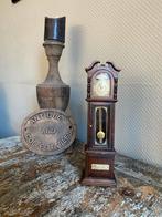 Miniatuur (muziekdoos) klassieke staande Klok, Ophalen of Verzenden