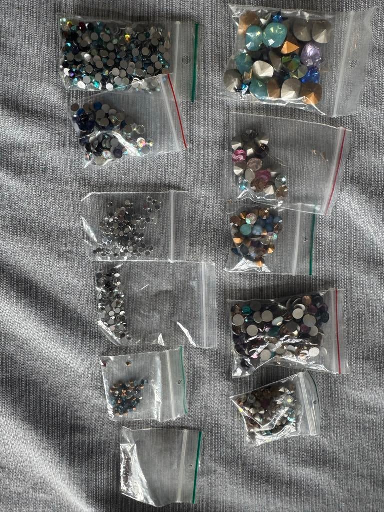 Dolce Luna & Otazu sieraden onderdelen, Swarovski kristallen, Overige merken, Gebruikt, 4 bedels of meer, Met strass