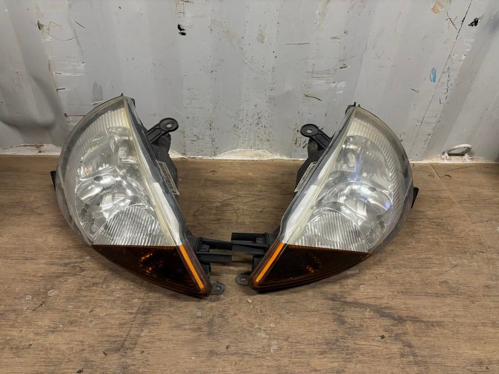 Koplampen Ford Ka / SportKa (Set), Ophalen of Verzenden, Gebruikt, Ford
