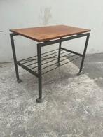 Tv tafel Pastoe hout teak jaren 60-70 vintage retro €27,50, Ophalen of Verzenden, Huis en Inrichting