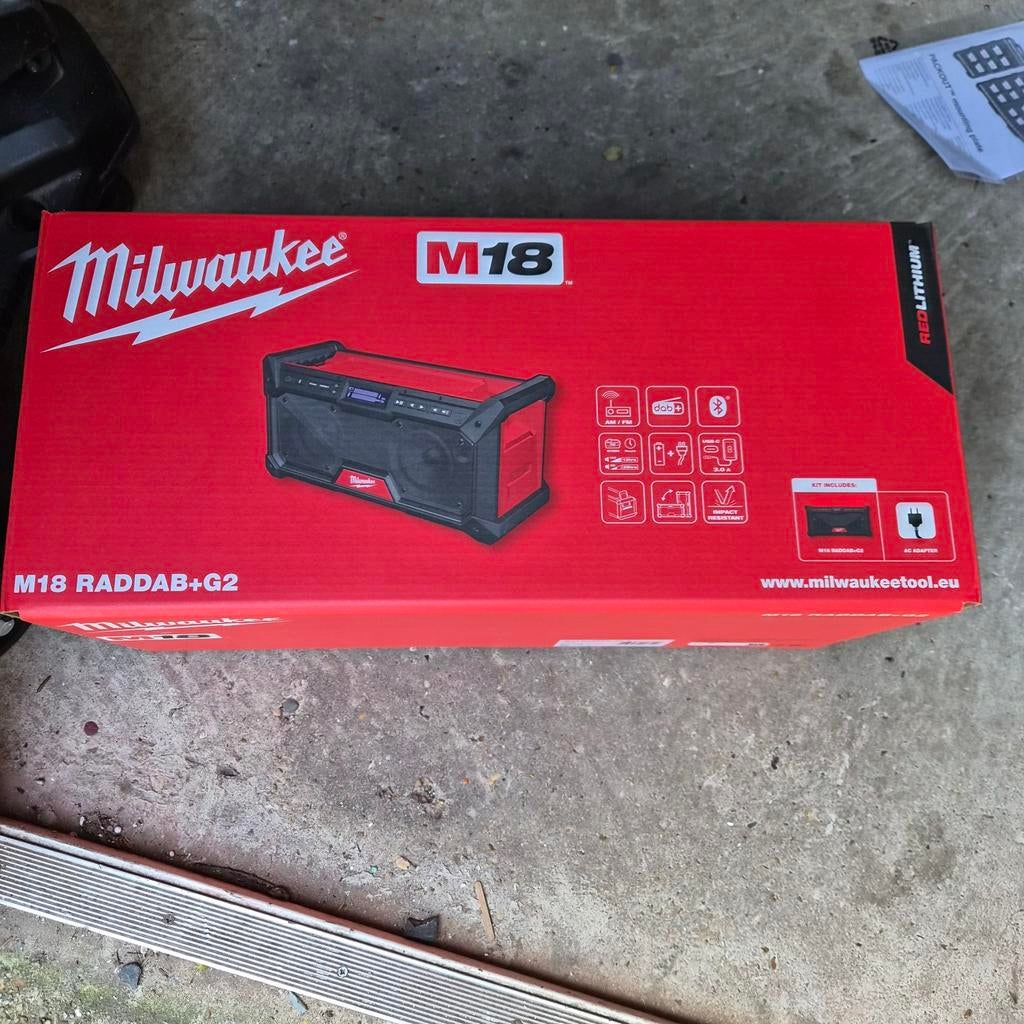 Milwaukee M18 RADDAB+G2 Radio Nieuw, Audio, Tv en Foto, Radio's, Ophalen of Verzenden