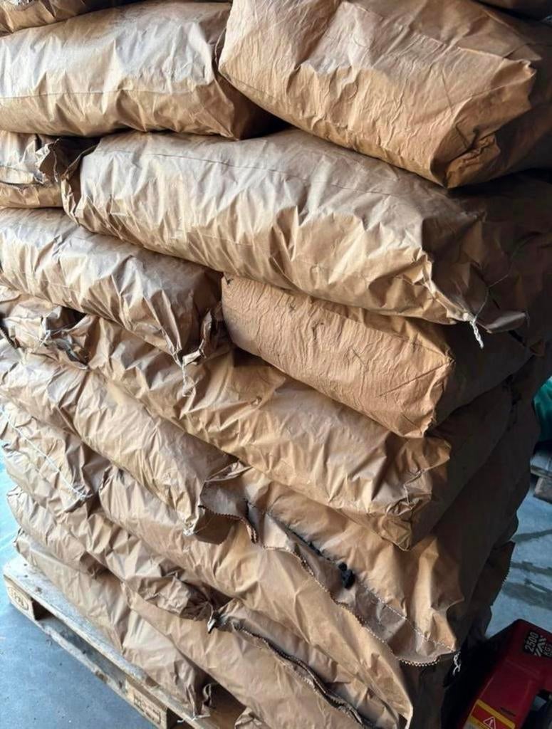 Houtskool 10kg zakken, Minder dan 3 m³, Ophalen