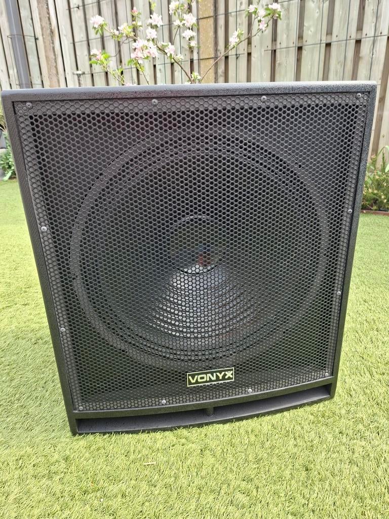 Subwoofer Vonyx 1200watt SWP18PRO, Subwoofer, Zo goed als nieuw, 120 watt of meer, Ophalen