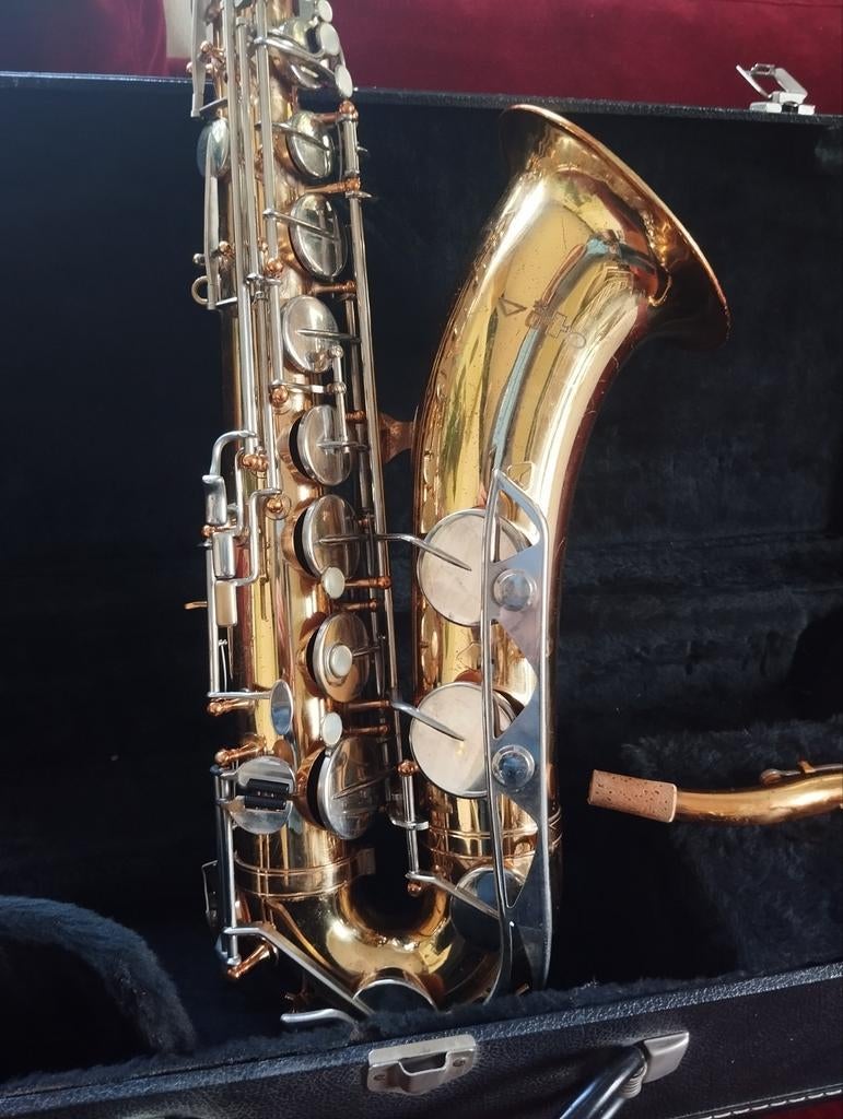 Vito Yamaha (YTS 21 purple logol), Ophalen, Gebruikt, Tenor, Met koffer