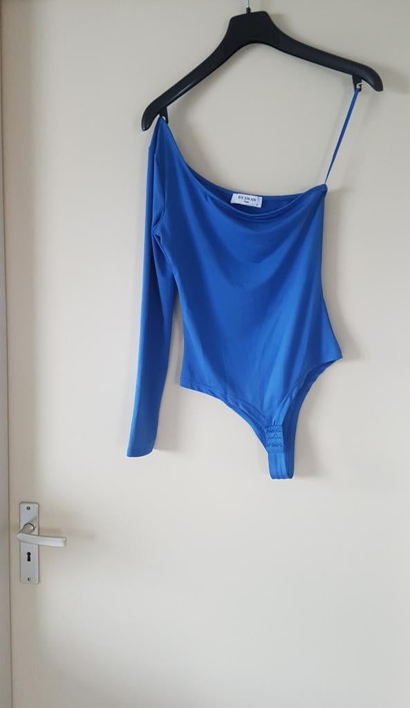 Bodytop kobalt blauw maat M, Kleding | Dames, Tops, Verzenden, Nieuw, Maat 38/40 (M), Blauw