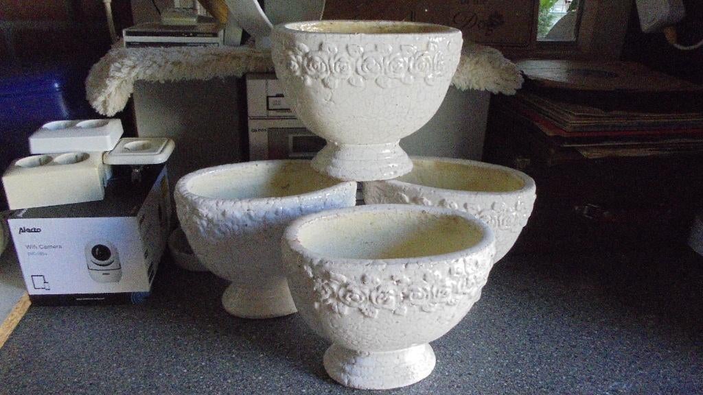 4 wit ovalen aardewerk bloempotten 20x11H17cm, Binnen, Ophalen of Verzenden, Zo goed als nieuw, Overige vormen