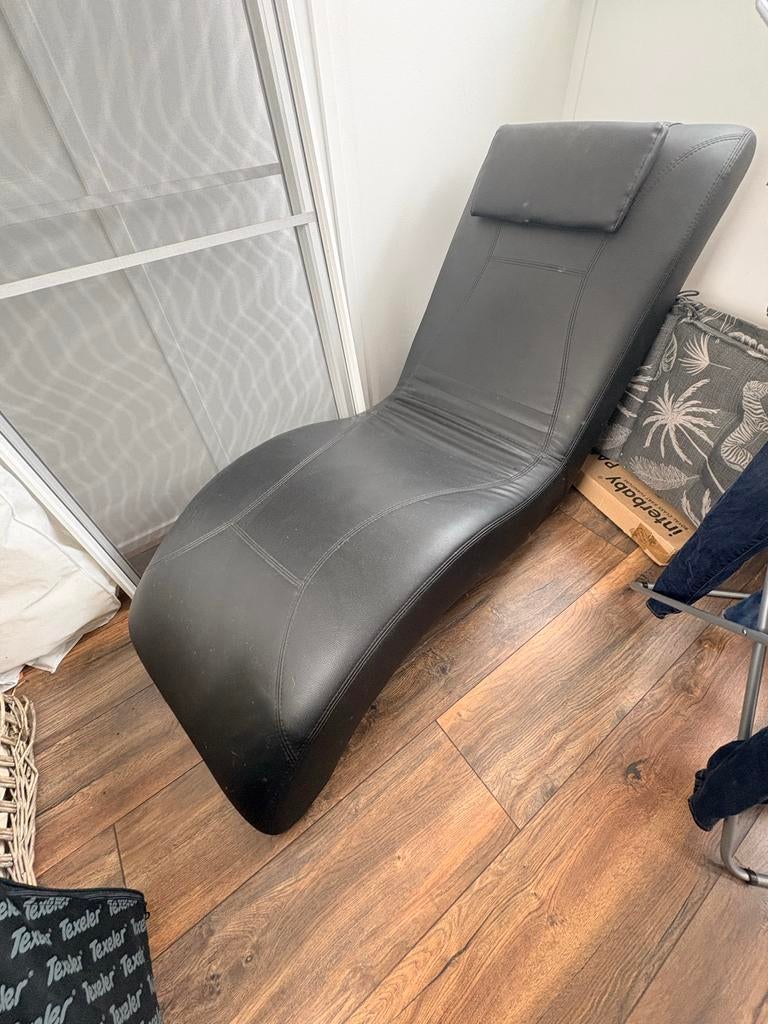 Zwarte ligbank voor wellness kamer, Ophalen, Overige materialen, Gebruikt, Eenpersoons