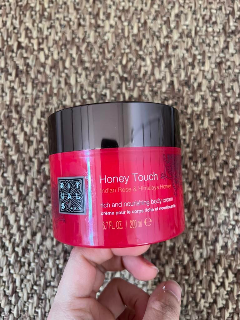 Rituals Honey Touch bodycrème, Sieraden, Tassen en Uiterlijk, Uiterlijk | Lichaamsverzorging, Ophalen of Verzenden, Nieuw, Bodylotion, Crème of Olie