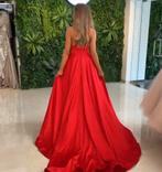 Prachtige rode avondjurk/galajurk/ kinalik/ hennajurk, Ophalen of Verzenden, Zo goed als nieuw, Rood, Trouwjurk