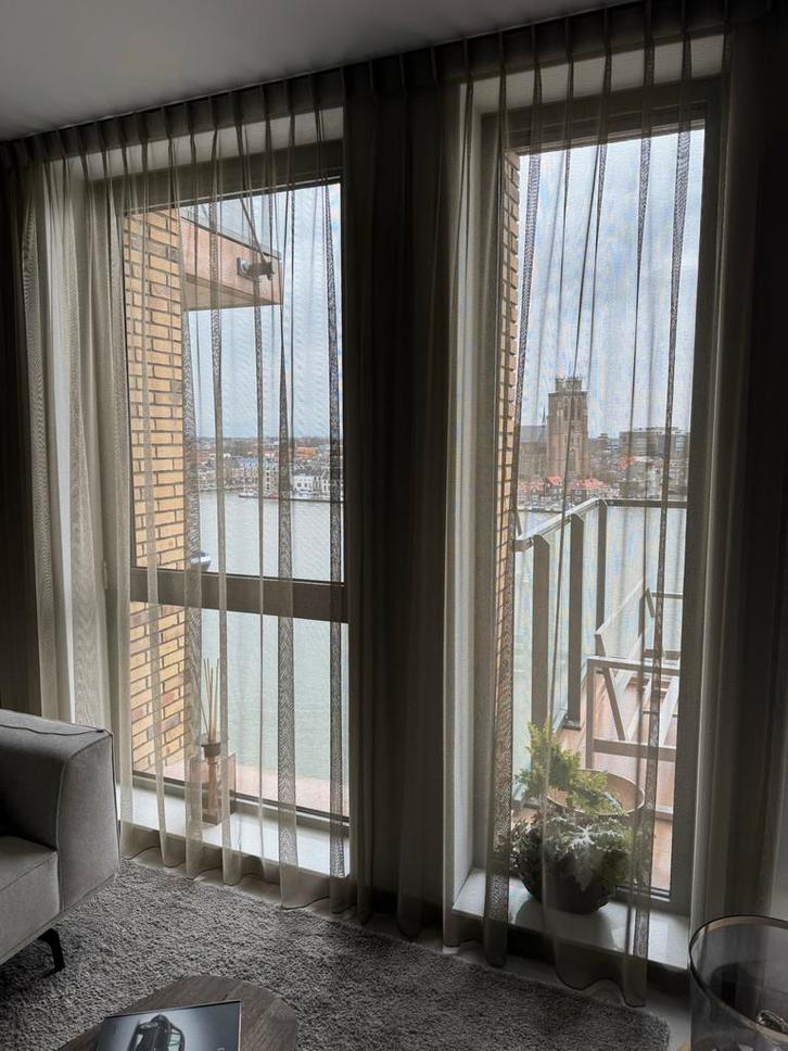 Goud-bronze inbetween gordijnen, Huis en Inrichting, Stoffering | Gordijnen en Lamellen, Gebruikt, 200 cm of meer, Grijs, Ophalen of Verzenden