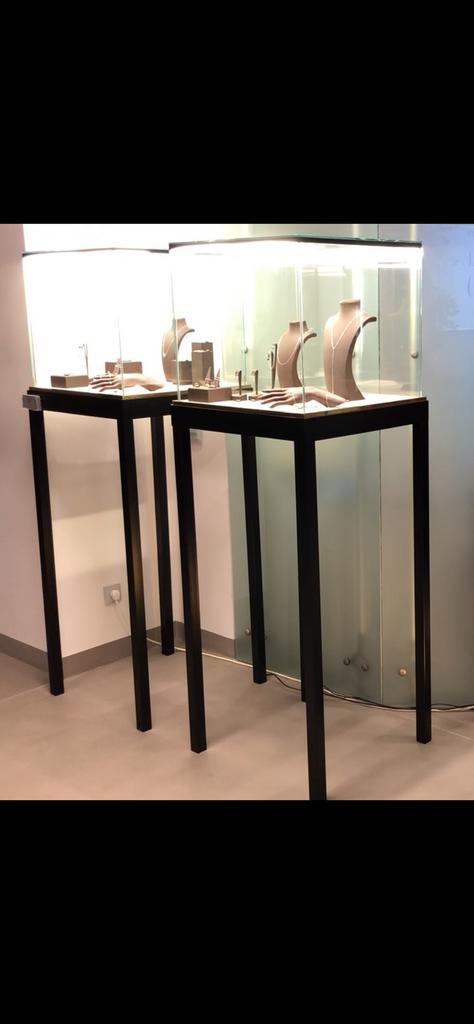 Exclusive Vitrine, Ophalen of Verzenden, Zo goed als nieuw