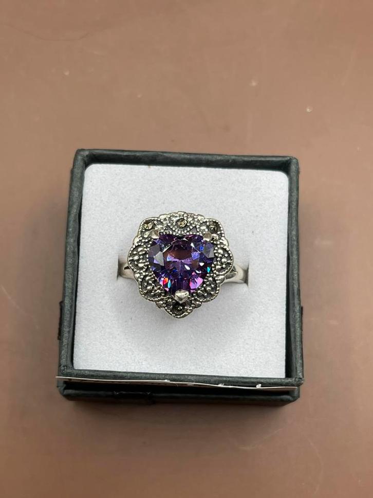 Zilveren ring amethist maat 17, Sieraden, Tassen en Uiterlijk, Antieke sieraden, Ophalen of Verzenden