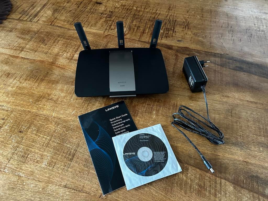 Linksys EA6900 Wifi Router - Snelle en Betrouwbare Connectiv, Ophalen of Verzenden, Gebruikt, Router