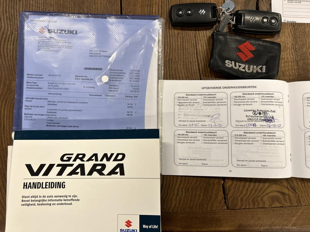 Suzuki Grand Vitara 2.4 High Executive | Trekhaak | Panorama, Gebruikt, Zwart, 4 cilinders, Grand Vitara