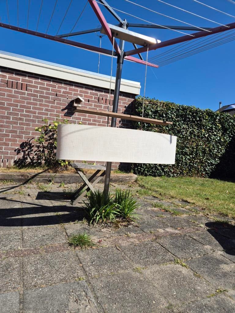 Moderne hanglamp met stoffen kap en houten accent, Ophalen, Gebruikt, Modern, Scandinavisch, Stof