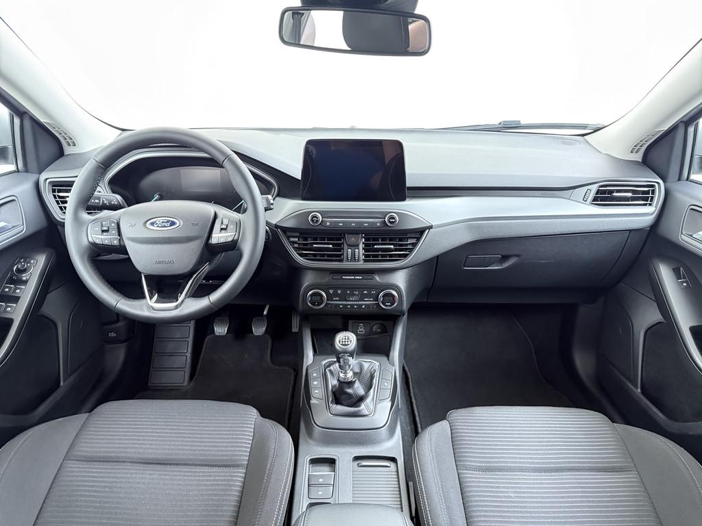 Ford Focus Wagon T 125PK Hybride Trekhaak Navi Camera LED Du, Gebruikt, Origineel Nederlands, Handgeschakeld, 19 km/l