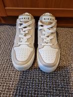 sneakers maat 40 nikkie, Beige, Ophalen of Verzenden, Nikkie, Sneakers of Gympen
