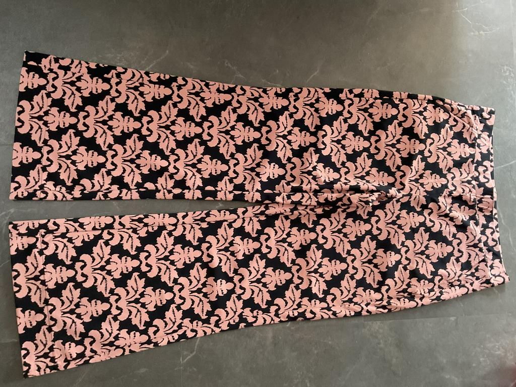 Nieuwe  zwart/roze travelstof l.broek Studio Anneloes L 40, Maat 42/44 (L), Nieuw, Ophalen of Verzenden, Roze