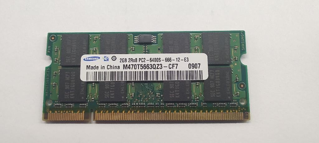 Samsung 2Gb. 2rx8 / pc2-5300S-555-12-E3 / M470T5663QZ3-CE6, Ophalen of Verzenden, DDR3, Laptop