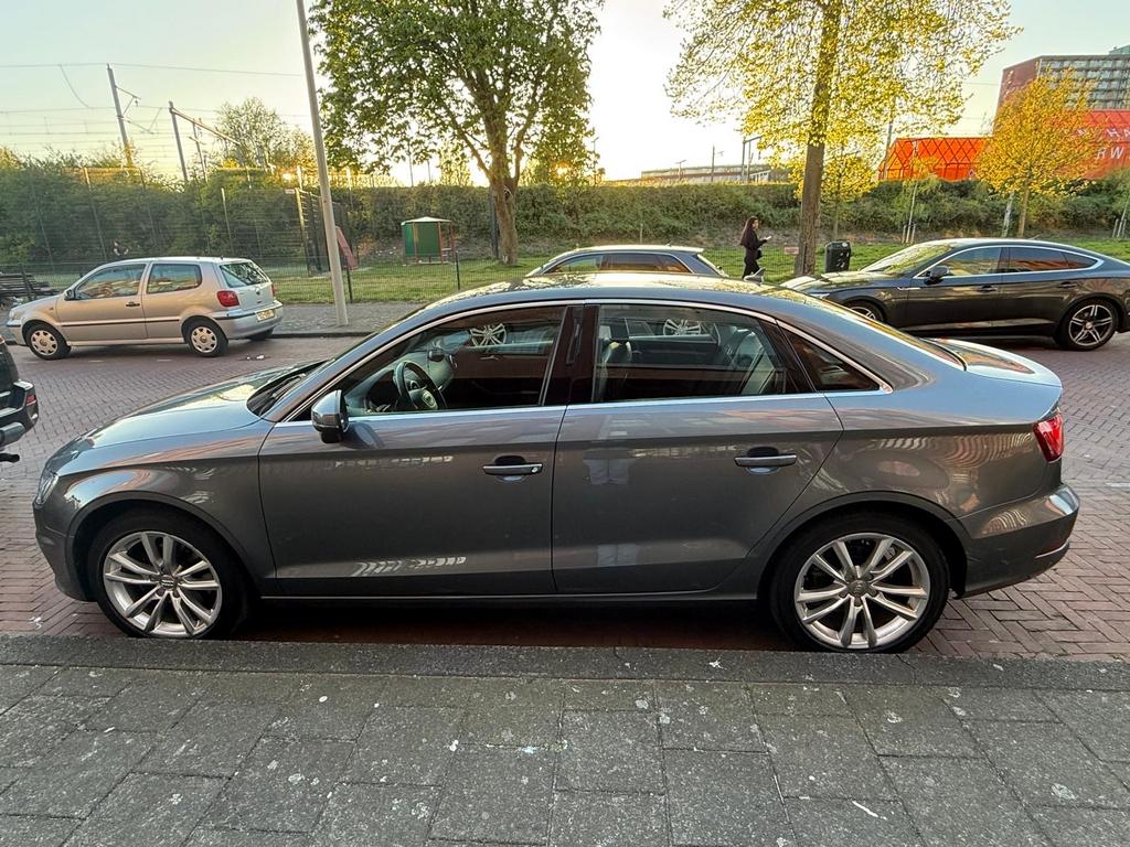 Audi A3 1.5 Tfsi 110KW COD Sedan 2014 Grijs, Auto's, Audi, Particulier, A3, Benzine, A, Sedan, Handgeschakeld, Origineel Nederlands