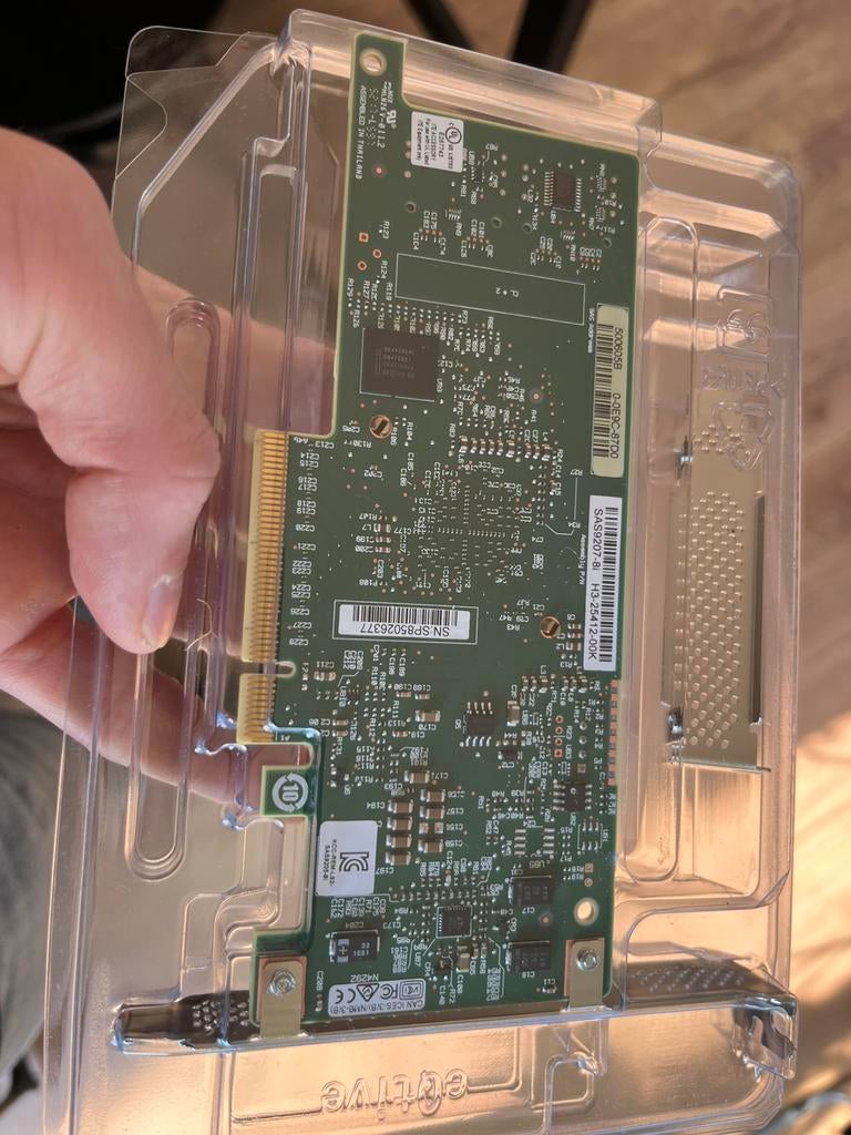 LSI sas9207-8i, Ophalen of Verzenden, Zo goed als nieuw, Onbekend