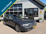 Volvo V70 automaat 2.5 T Gtr.Titanium (bj 2003), Auto's, Automaat, 1566 kg, 2521 cc, 93 €/maand