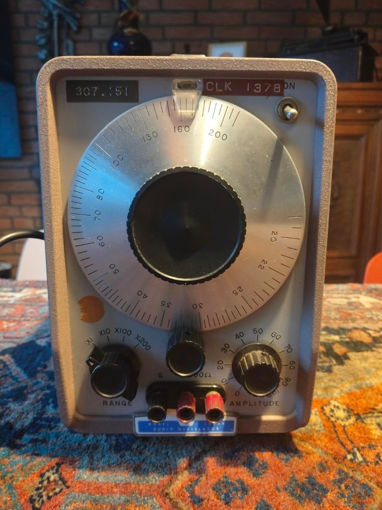 HP model 200AB oscillator, Ophalen