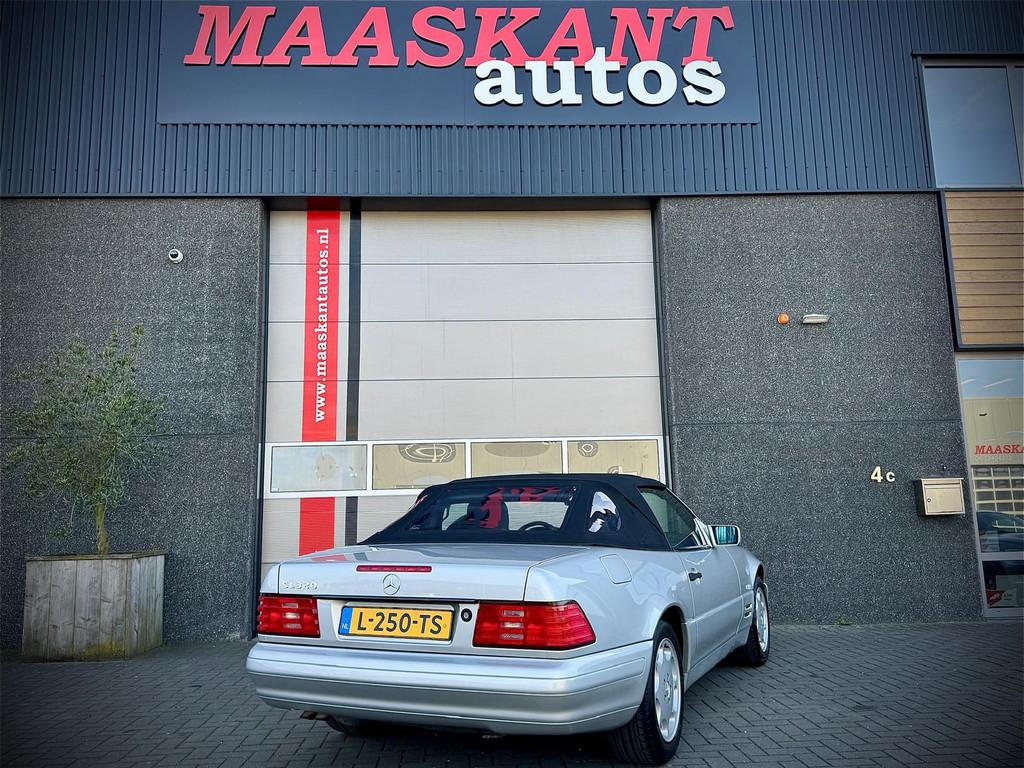Mercedes SL 320 Roadster / Aut / Hardtop / Service history /, Auto's, Mercedes-Benz, Gebruikt, Cabriolet, 4 stoelen, Bedrijf